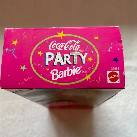1998 Coca Cola Party Barbie: Special Edition Mattel with Polar Bear Collector - Picture 2 of 5
